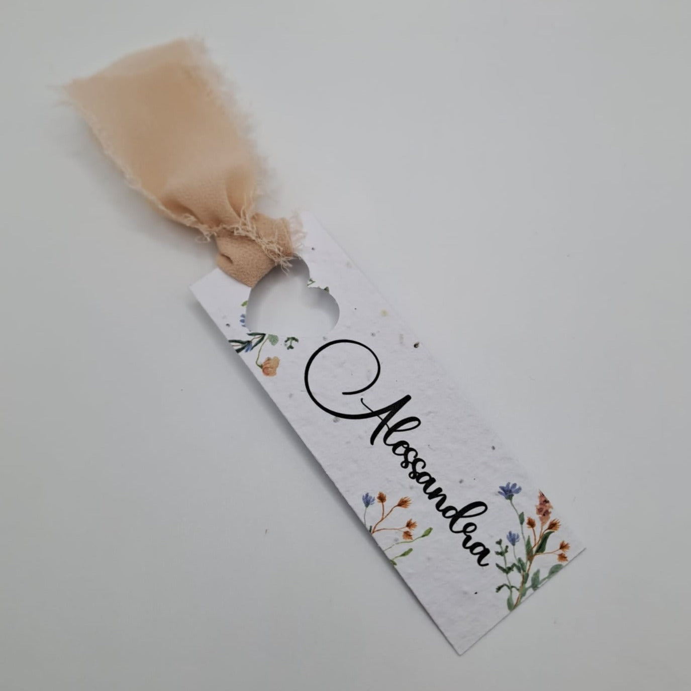 Segnaposto cuore piantabile con chiffon