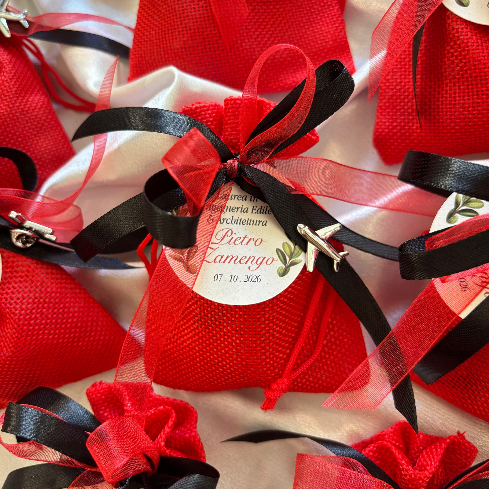 sacchetto confezione bomboniera Laurea