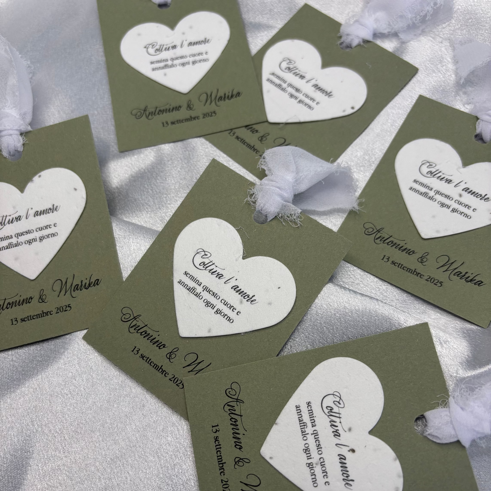 Ringraziamento grande con cuore piantabile